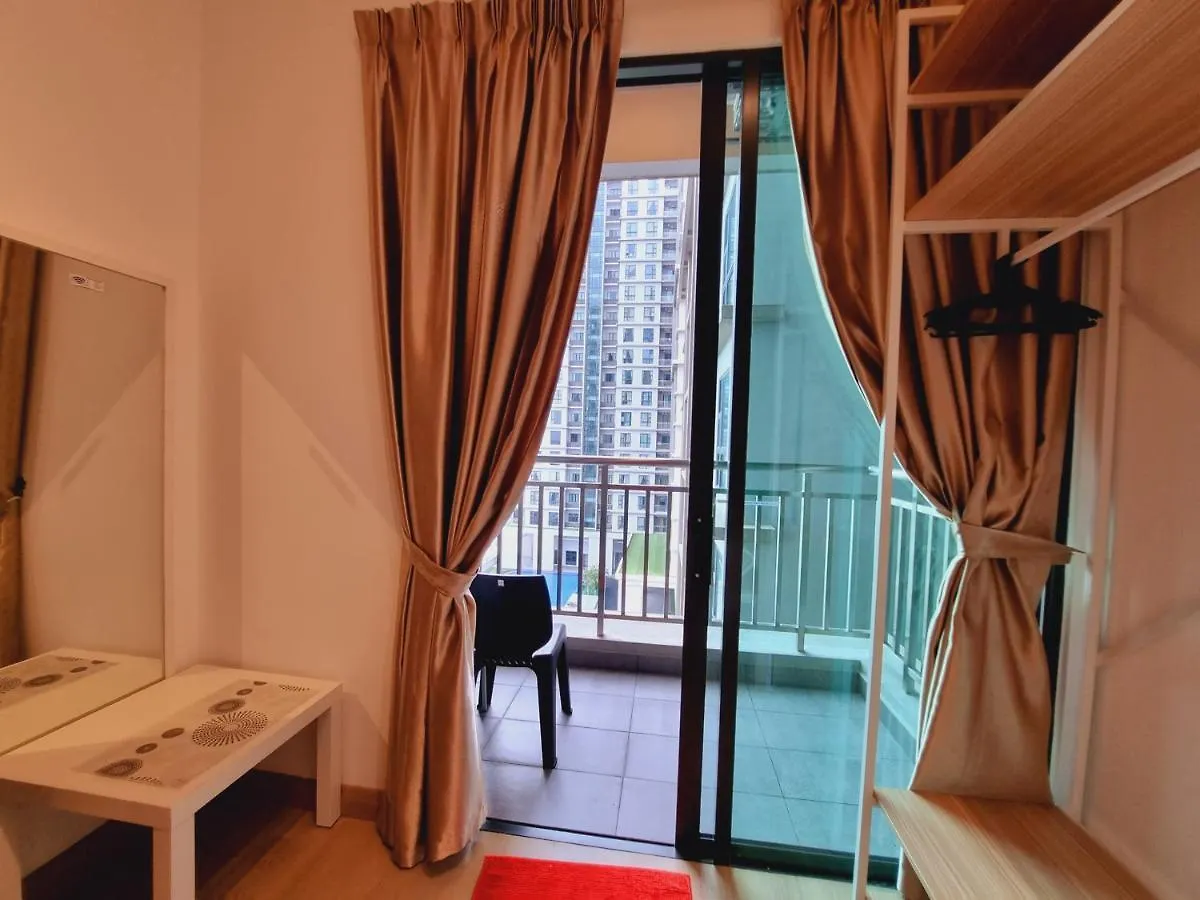 Accommodatie bij particulieren Ph2121,2,3 - Paradise Home Staycation Contactless Self Check-In Private Rooms In 3 Bedrooms Apartment Subang Jaya